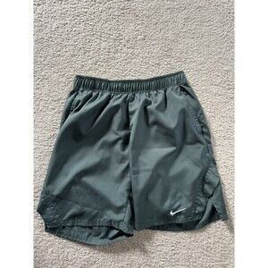 Nike NikeCourt Victory Men's Dri-FIT 9" Tennis Shorts  Size M Green